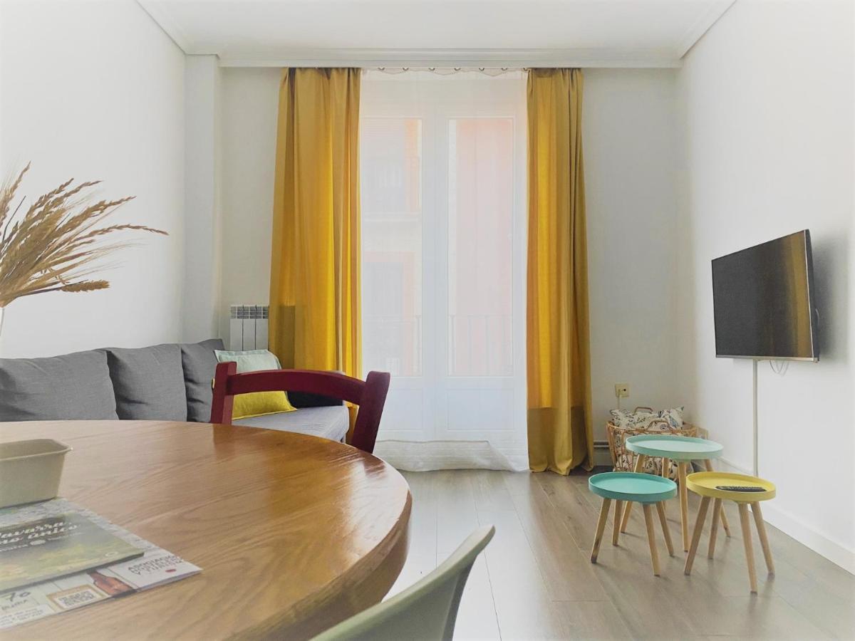 Apartamento Ayla Camino De Santiago 潘普洛纳 外观 照片